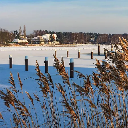 1 * Fuhlendorf (Mecklenburg-Vorpommern)